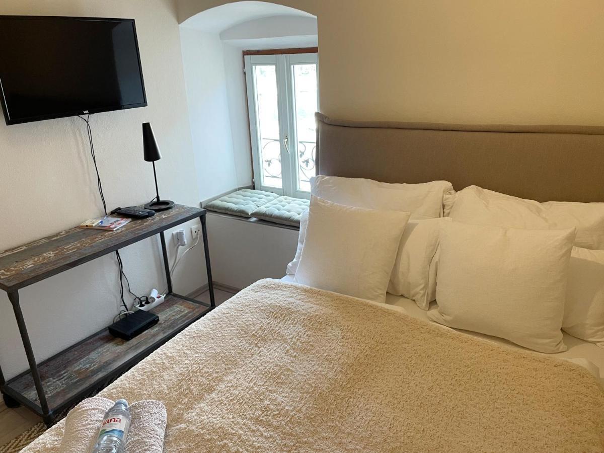 Fredys Apartments Stari Grad  Exterior foto